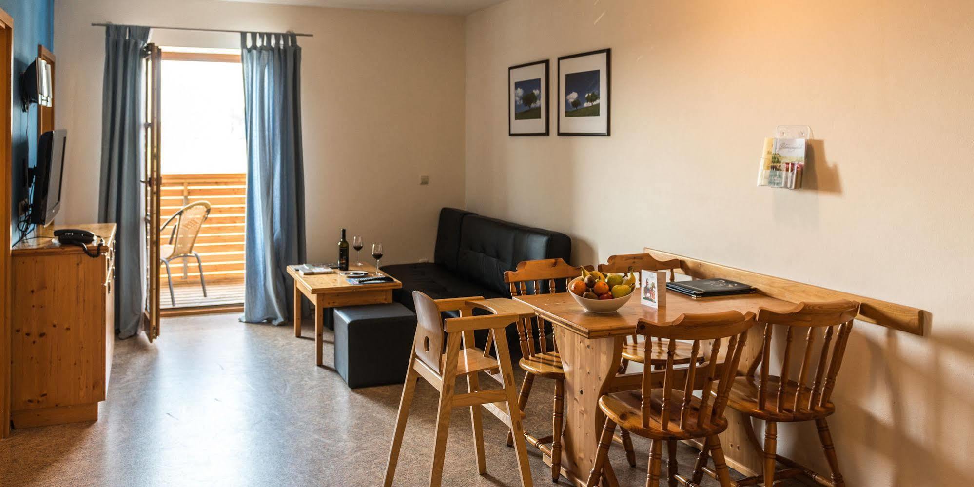 Ulrichshof, Baby & Kinder Bio-Resort Rimbach  Eksteriør billede